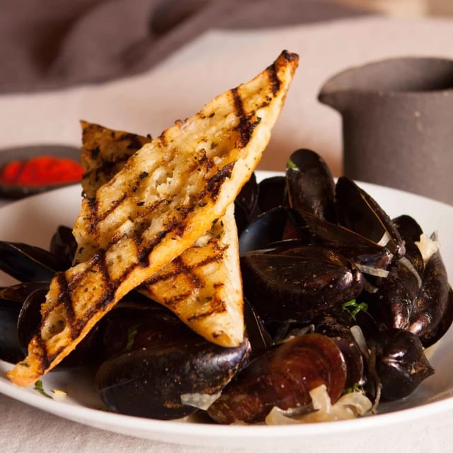 Steamed Mussels.